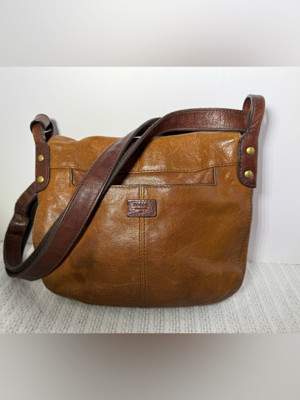 🤎 Beautiful Fossil genuine leather crossbody bag 💼
